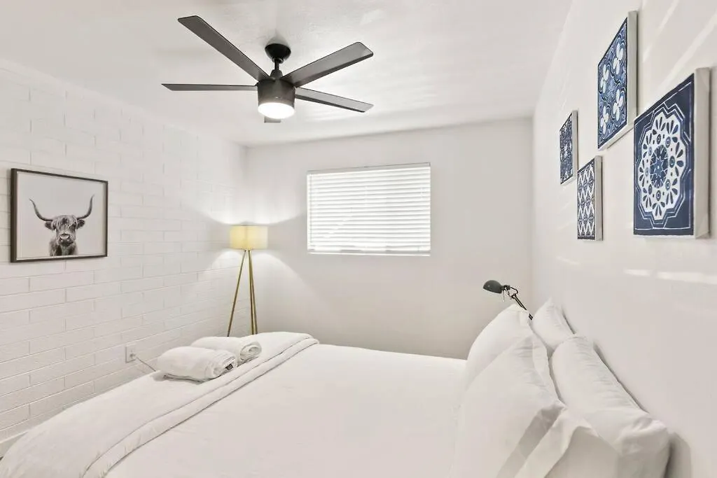 Appartement Lovely 1-Bedroom Condo In Biltmore - Parking Phoenix Verenigde Staten