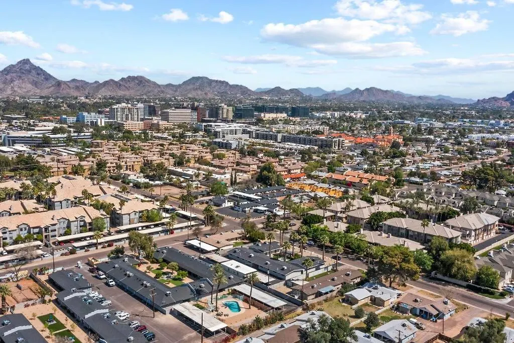 Lovely 1-Bedroom Condo In Biltmore - Parking Phoenix Verenigde Staten